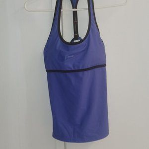 Nike athletic razor back top with bra M